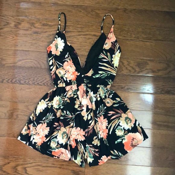 Windsor black floral romper - S - Picture 2 of 2